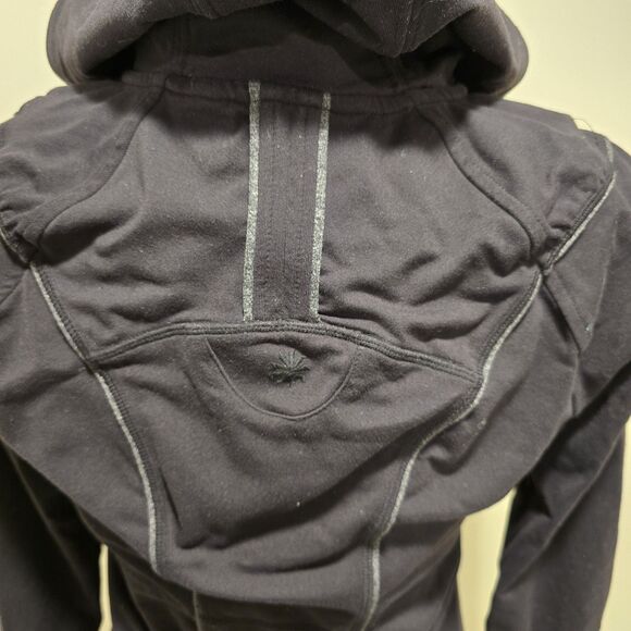Athleta Rishi Yoga Fitted Jacket Full Zip Womens Small Black Athleisure Workout - Picture 9 of 12